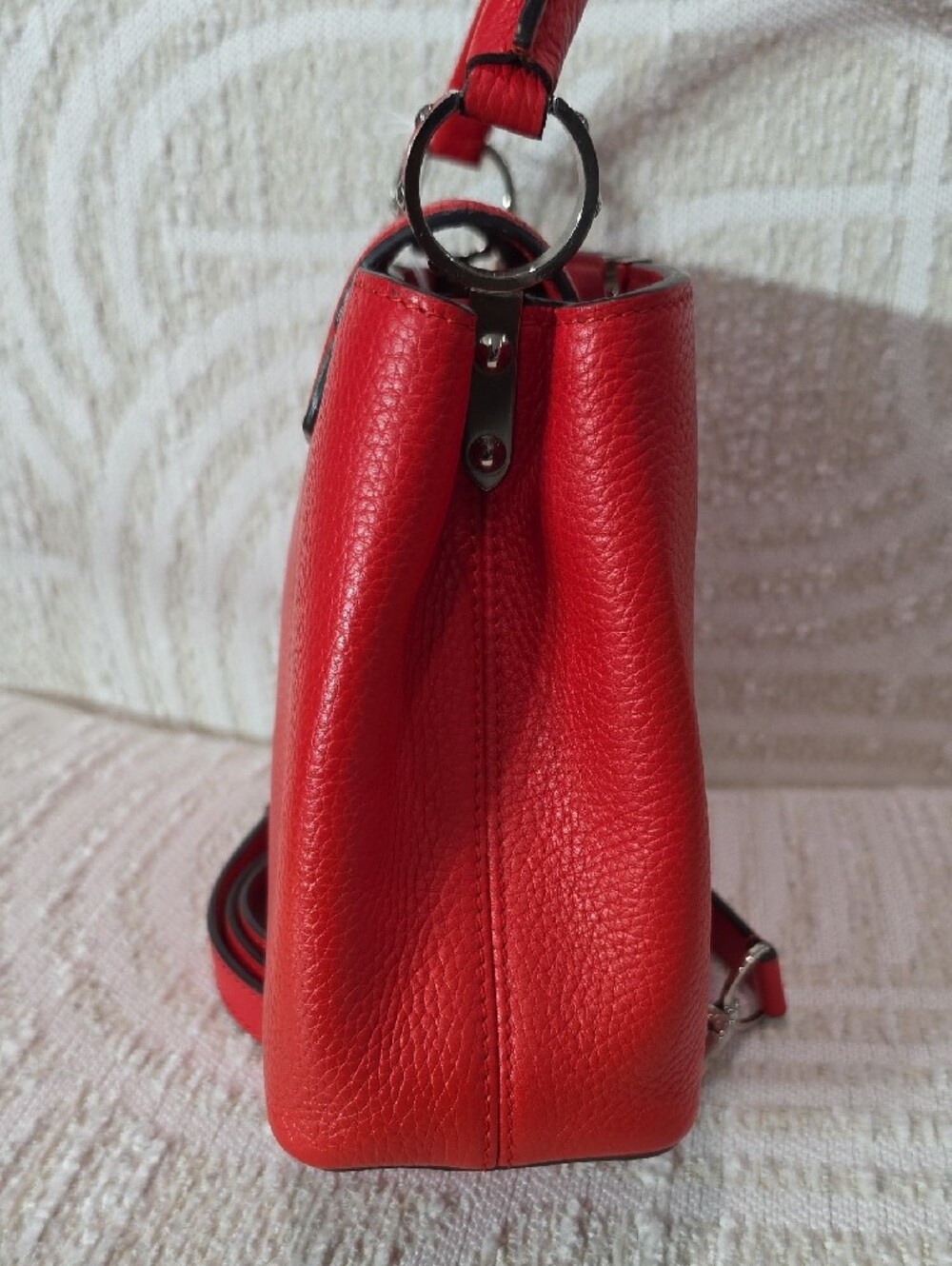 Louis Vuitton Red Capucines BB Leather Top-Handle Satchel with Strap - Picture 5 of 13